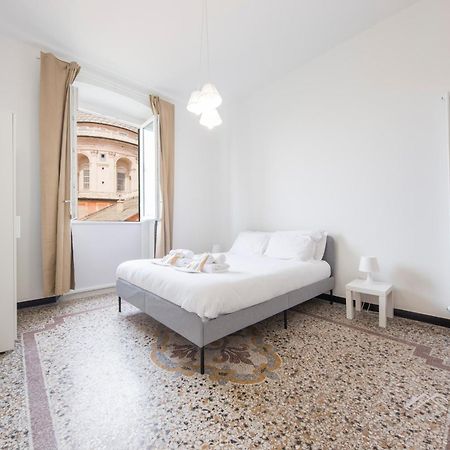 City Center, 2Br, Free Wifi & Netflix By Tilo Genua Zewnętrze zdjęcie